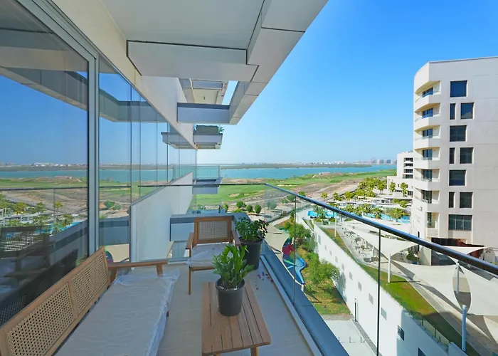Studio Apartment With Beautiful View