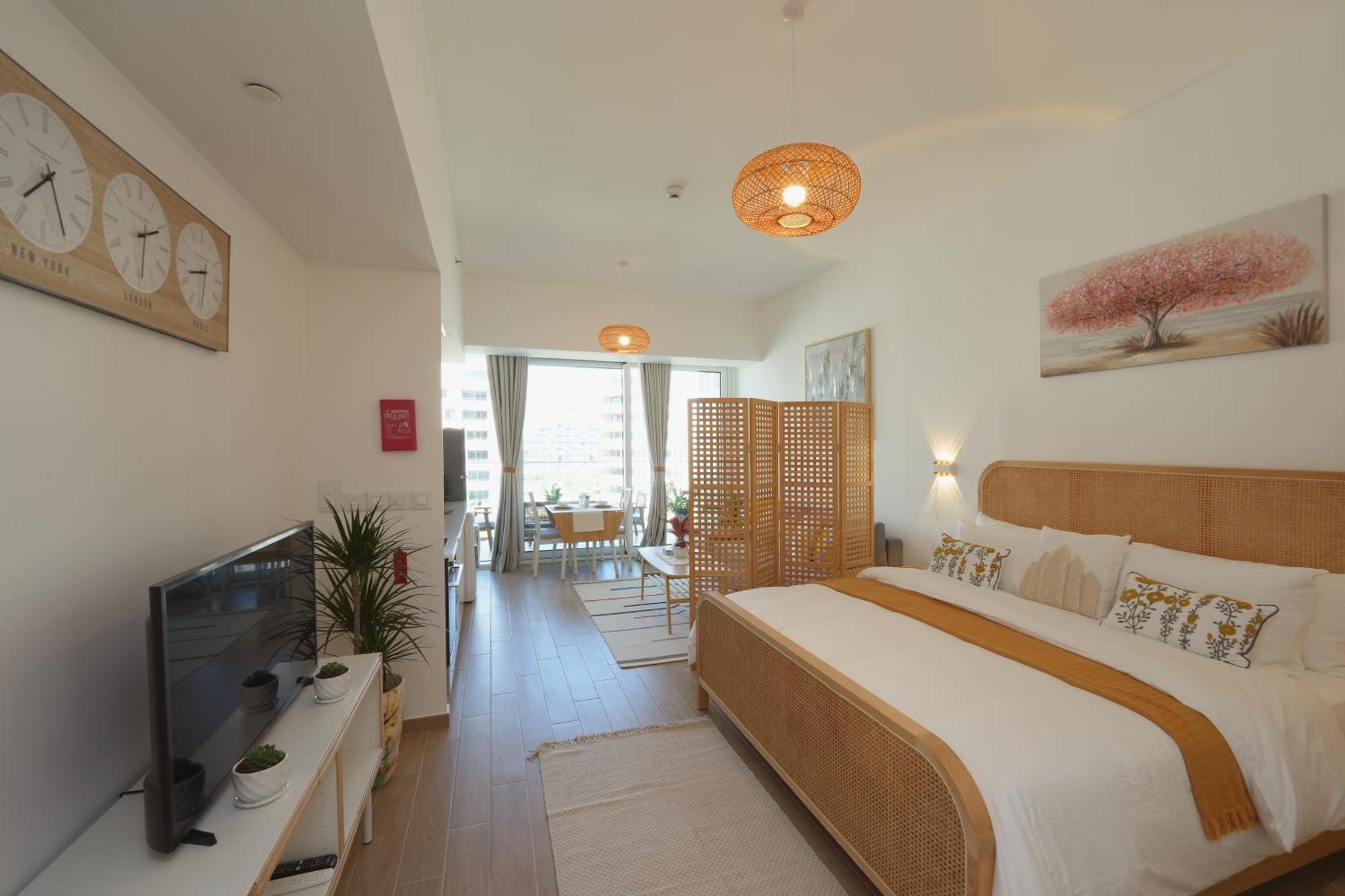 Apartment With Beautiful View *