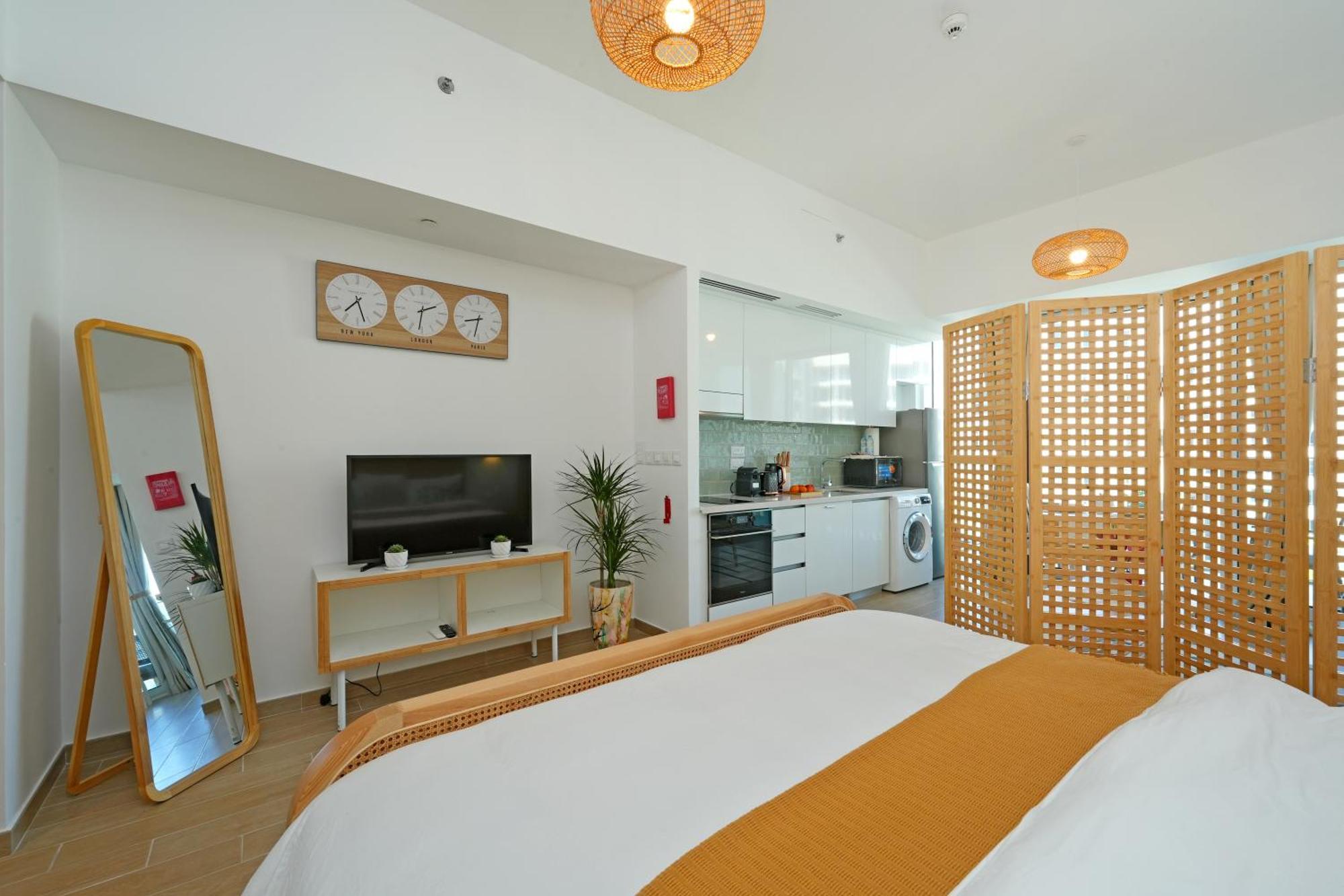 Apartment With Beautiful View *